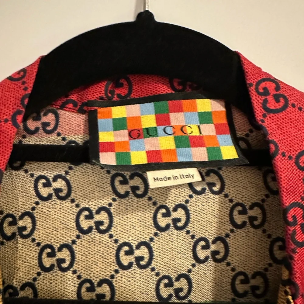 Gucci Red and Blue Logo Patterned Shirt - Picture 2 of 4